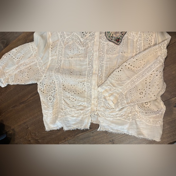 Magnolia Pearl Eyelet Rafaella Top 1417 Moonlight
 NWT - Picture 7 of 8